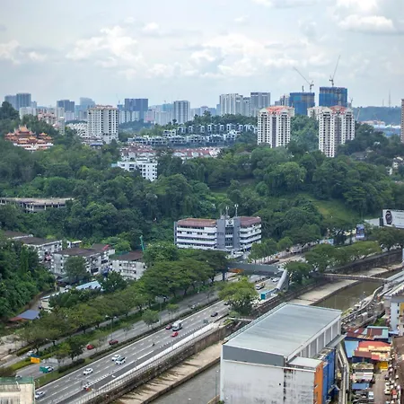 Riveria City Near Kl Sentral With 118 View Sky Infinity Pool By Cobnb Kuala Lumpur Exterior photo