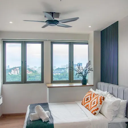 Riveria City Near Kl Sentral With 118 View Sky Infinity Pool By Cobnb Kuala Lumpur Exterior photo